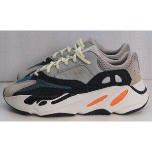 Adidas Yeezy Boost 700 "Wave Runner" sneaker